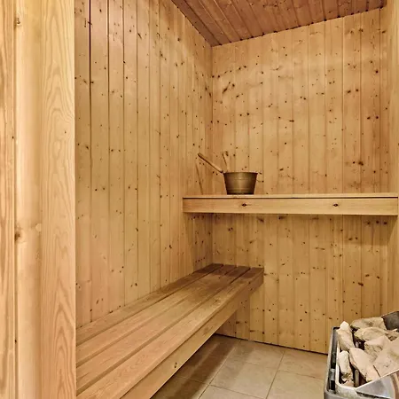 Cozy In With Sauna Holiday home Frostrup